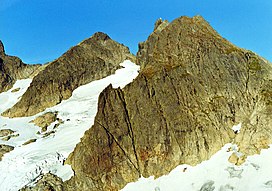 Uch barmoqlar Queest-Alb Glacier.jpeg
