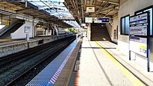 ファイル:Tobu-railway-TJ43-Kawakado-station-platform-20201114-113023.jpg