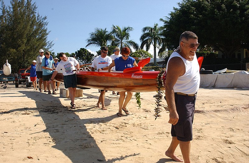 File:US Navy 030601-N-0106C-003 Members of the Honolulu Pearl Canoe Club (HPCC) take their koa wood canoe, locally known as a Honaunau, into the waters of Keehi Lagoon in preparation for competition against other canoe teams.jpg