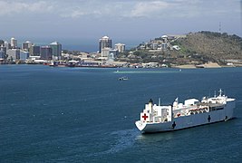 US Navy 080811-N-8878B-434 The Military Sealift Command hospital ship USNS Mercy (T-AH 19) anchored off the coast of Papua New Guinea in support of Pacific Partnership 2008.jpg