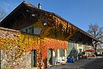 Schloss Uster, Wohnhaus mit Scheune