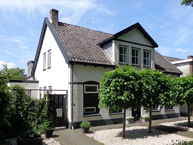 File:Veenendaal Oranjestraat 12-13.jpg