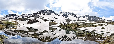 Vevcani Lake