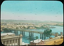 William Street end of the Victoria Bridge, circa 1910 View of the William Street end of the Victoria Bridge, Brisbane, Queensland, ca. 1910.jpg