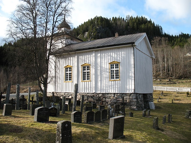 File:Vinje, Nesland kyrkje 05.JPG