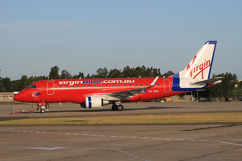 File:Virgin Blue (VH-ZHC) Embraer 170-100LR at Sydney Airport.jpg