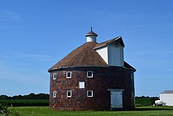 Вирджиния Tillery Round Barn.jpg