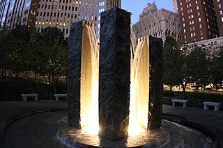 <span class="mw-page-title-main">Mellon Green</span> Urban park in Downtown Pittsburgh, USA