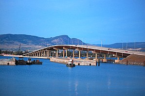 „William R. Bennett Bridge“