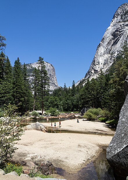 Yosemite Valley, Mirror Lake