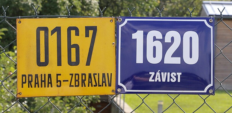 File:Závist, sign, Praha.jpg