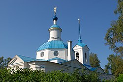 Леонтьевская церковь со стороны улицы