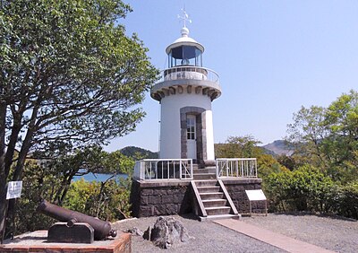 Mercusuar Shinagawa adalah mercusuar di Shinagawa, selatan Tokyo, Jepang. Mercusuar ini dipindahkan ke taman hiburan bersejarah Meiji Mura di dekat Nagoya.