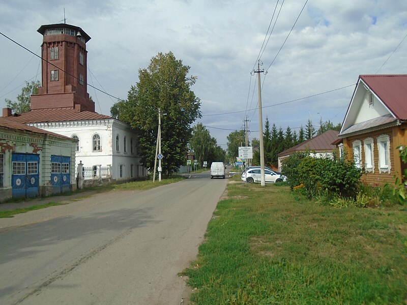 File:10 years of Tatarstan street, Elabuga (2023-08-16) 09.jpg