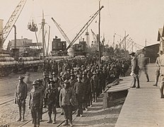 Régiment de manutentionnaires (stevedores regiment), avril 1918.