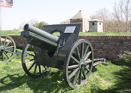 Топ коришћен у рату од стране српске војске.