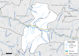 Carte en couleur présentant le réseau hydrographique de la commune