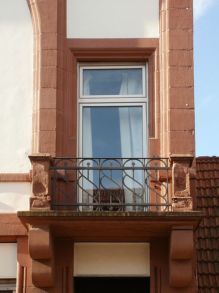 File:20110923Karlsruher Str36 Schwetzingen4.jpg