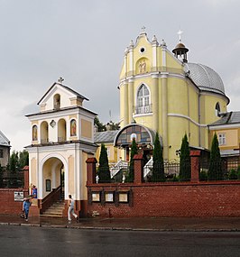 Церква святих Апостолів Петра і Павла, вул. Стрийська, 1