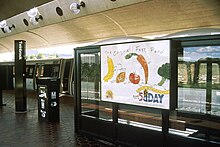 Poster campaign by the National Institutes of Health 5 a day advertisement at the NIH metro.jpg