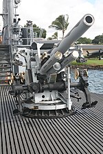 Thumbnail for File:5 inch 25 caliber gun USS Bowfin.jpg