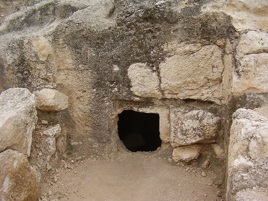 A burial cave in Emmaus Nicopolis