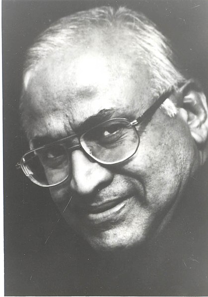 File:A portrait of Shri C.R.Simha who will be presented with the Sangeet Natak Akademi Award for Theatre - Acting (Kannada)by the President Dr. A.P.J Abdul Kalam in New Delhi on October 26, 2004.jpg