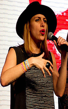 Alexandra de la mora 1.jpg