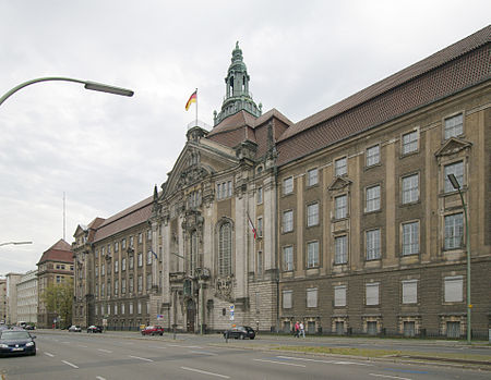 Amtsgericht schoeneberg grunewaldstrasse 66 03.10.2011 15 51 43