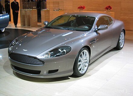 Современный отечественный. Aston Martin db9 2004. Астон Мартин db9 Coupe. Астон Мартин 2004. Aston Martin db9 2004 2016.