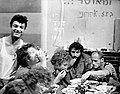 מסיבת ארוחה ביחידת המודיעין בראס סודר לאחר קרב הטבעת הדה-קסטרו 9 באוקטובר 1973.[ב]