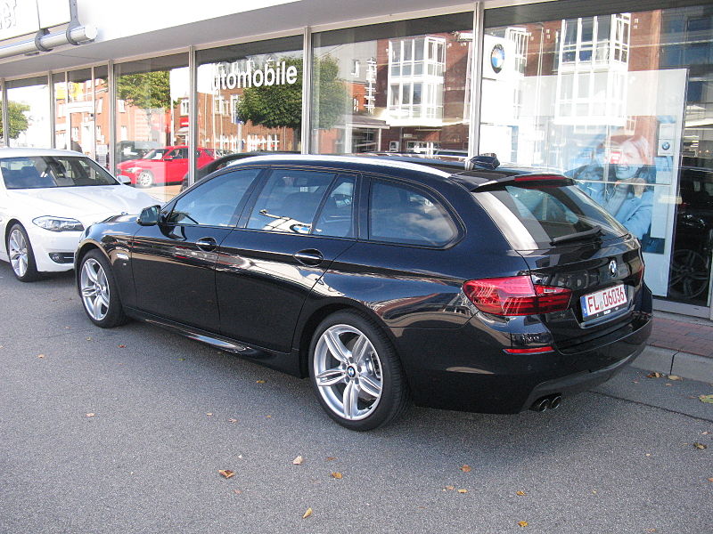 File:BMW 5 Series Touring M Sport F11 (11106860995).jpg