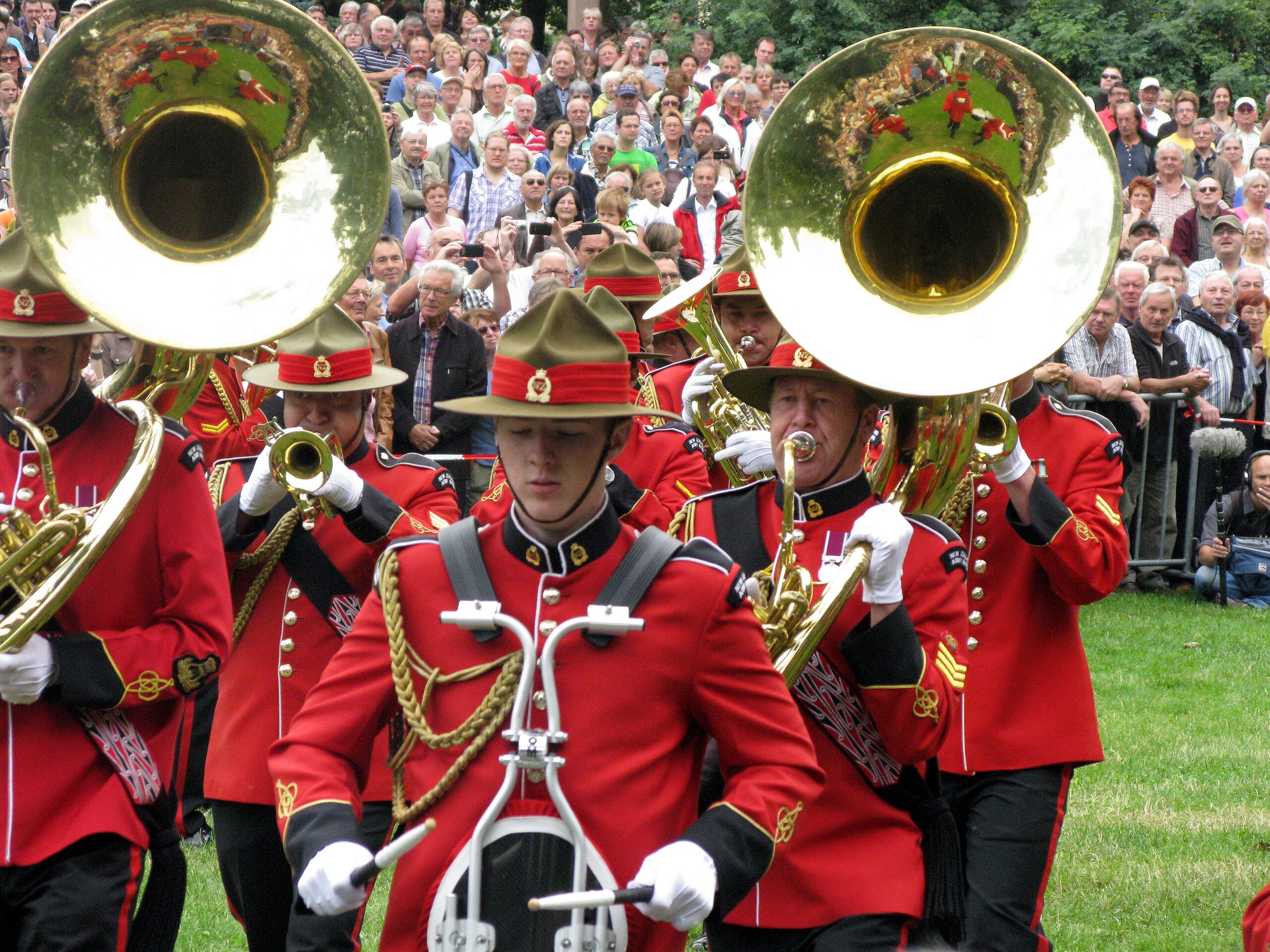 Das Basel Tattoo kehrt zurück - Fiirabigmusig - SRF