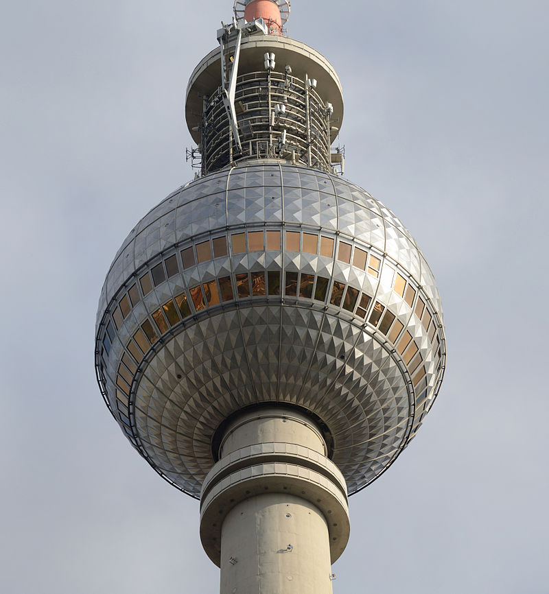 Berlin - Berliner Fernsehturm - Turmkorb1.jpg