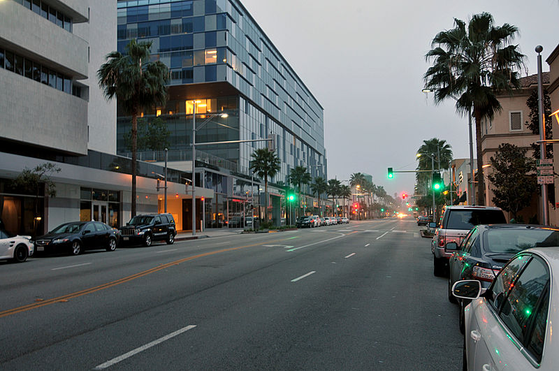 File:Beverly Drive Looking North From Wilshire 2015.jpg