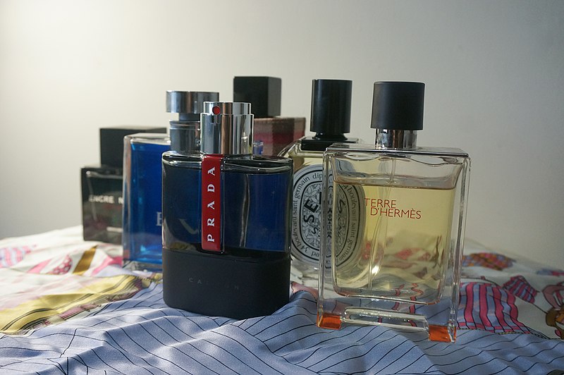 File:Bottles of Eau de Toilette.jpg