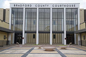 Bradford County Courthouse.JPG
