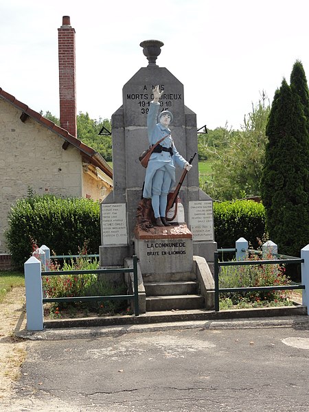 File:Braye-en-Laonnois (Aisne) monument aux morts.JPG