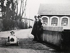 Bugatti Type 55 De la Chapelle / Voiture d'enfant à l'échelle 1/2