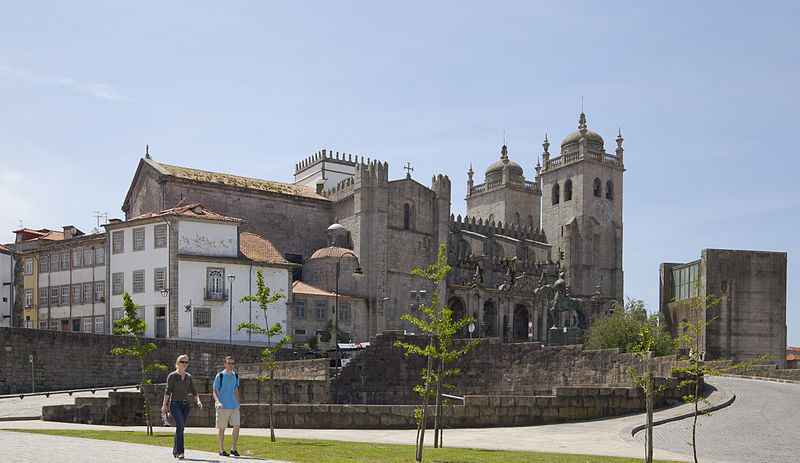 File:Catedral de Oporto, Portugal, 2012-05-09, DD 25.JPG