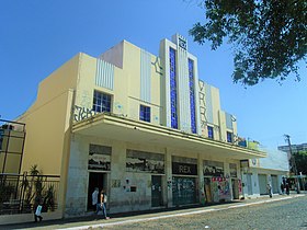 Fachada do Cine Rex