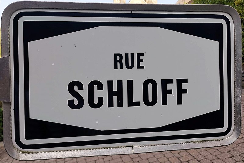 File:Clervaux, Rue Schloff (nom de rue) (101).jpg