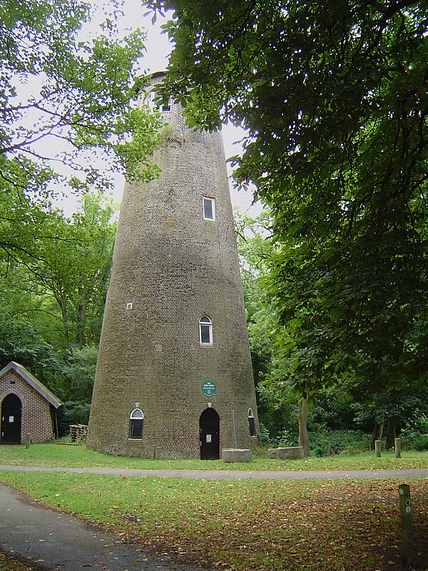 The Shot Tower in Crane Park, Whitton