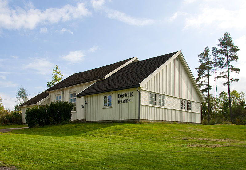 File:Døvik kirke 01.jpg