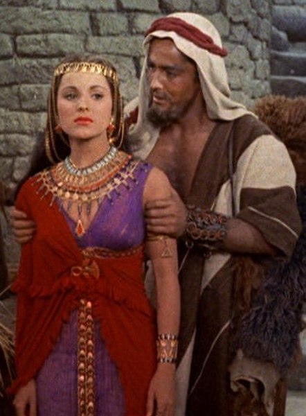 John Derek with Debra Paget in The Ten Commandments (1956)