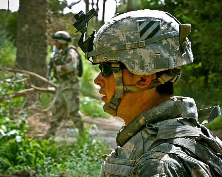 File:Dogface infantryman and Iraqi soldier.jpg