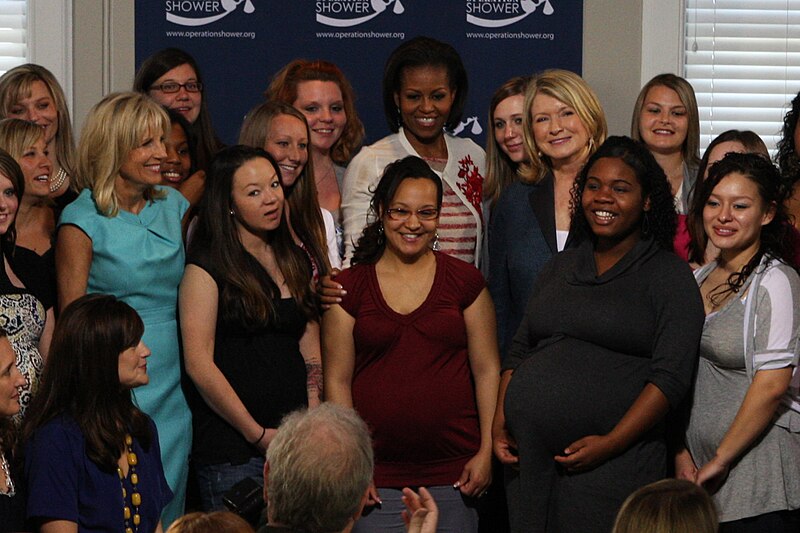 File:Dr. Jill Biden, Martha Stewart and Michelle Obama pose with 40 pregnant Marine wives, 2011.jpg