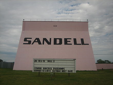 Having been closed in 1984, the Sandell Drive-in theater reopened in August 2002.