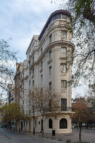 Archivo:Edificio del Servicio Electoral de Chile, Santiago 20220626.jpg