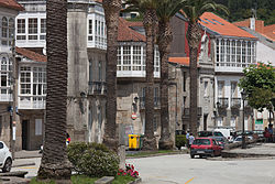 Edificios en Corcubión - Galiza.jpg